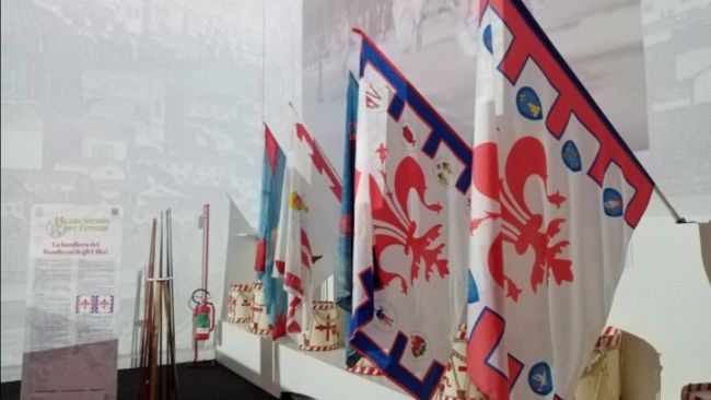 Sbandieratori Calcio Storico, una mostra fatta con il cuore