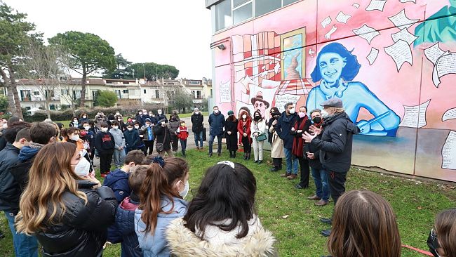Florence, l’art de rue rend hommage à Anne Frank
