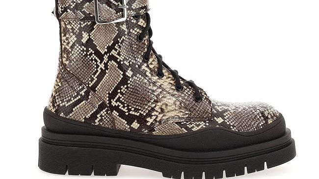 Moaconcept: la collezione FW21 di Boots