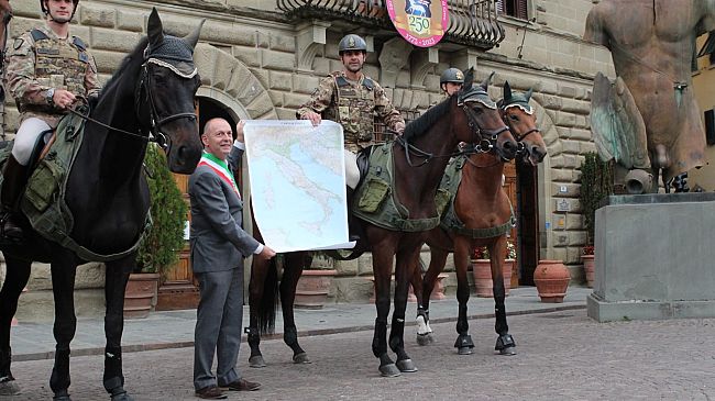 ​La “Cavalcata del Bicentenario” attraversa il Chianti