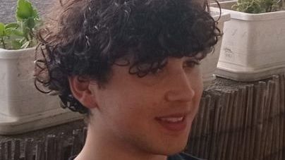 A 16 anni inventa... una lingua nuova!