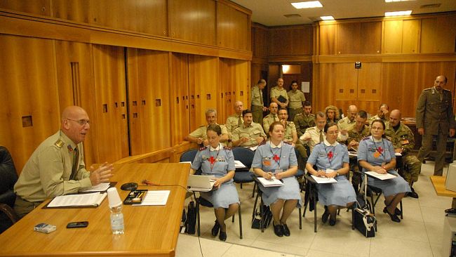 Convegno a Firenze su mass media ed istituzioni