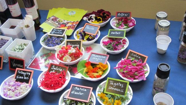 Aggiungi un fiore a tavola (da mangiare)