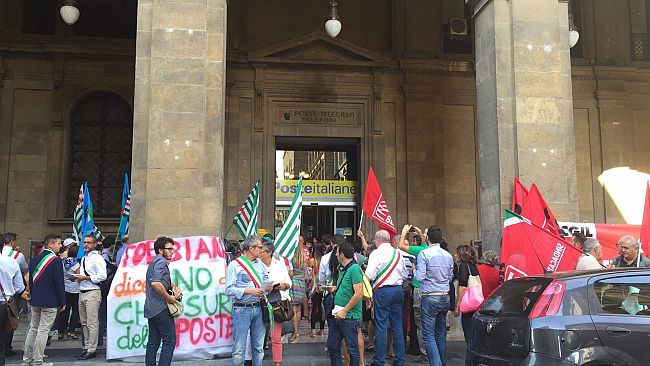 Uffici postali: stamani la manifestazione dei Sindaci contro la chiusura