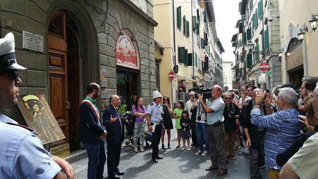 Paolina Pezzaglia Greco: targa celebrativa in via Faenza