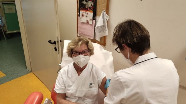 'Obbligo vaccinale per i sanitari, rivedere la norma'