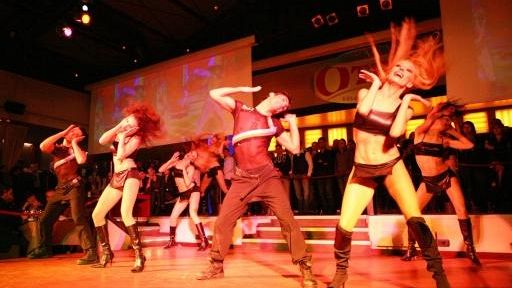 Party di chiusura per l'Otel Varieté