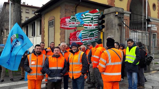 Tav di Firenze e Stazione Foster: niente stipendio, è sciopero