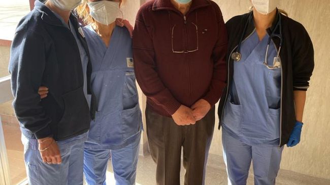 Torregalli: Mario 90 anni vince il Covid19 e fa commuovere i sanitari
