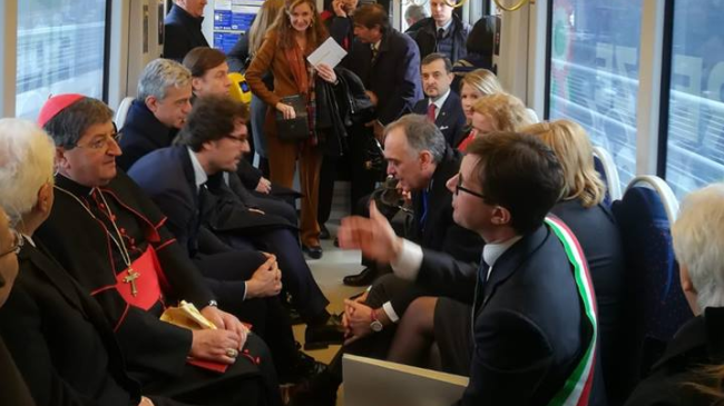 Tramvia, apre la Linea 2: primo viaggio con Mattarella e Toninelli