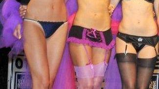 Yamamay in passerella al Lido