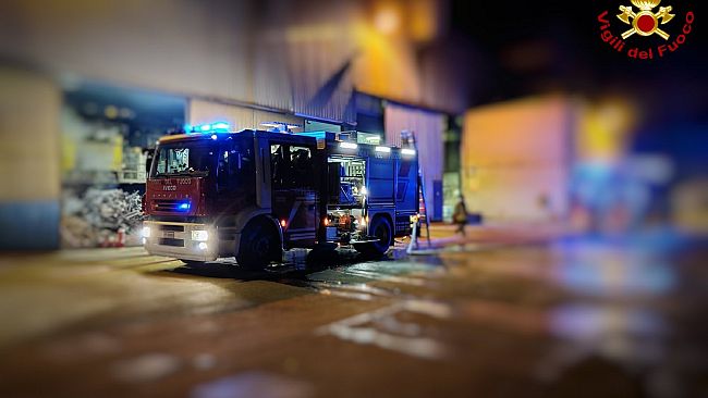 incendio-delca-energy-di-vicopisano-monitoraggio-costante