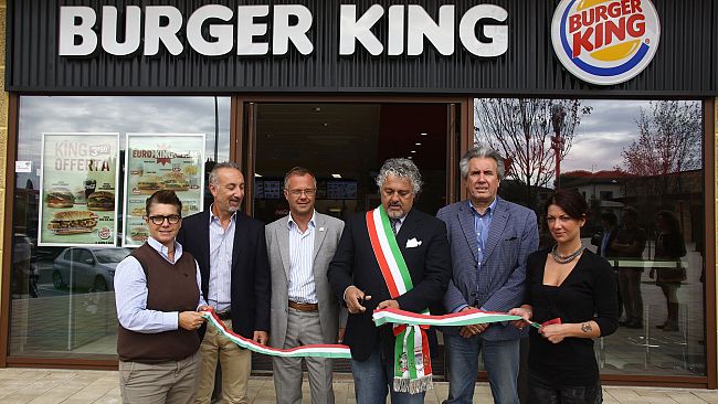 E' nato Burger King all'Indicatore. Assunti 25 giovani