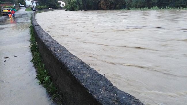 Maltempo, un week-end da codice giallo in Toscana: occhio a piene e temporali