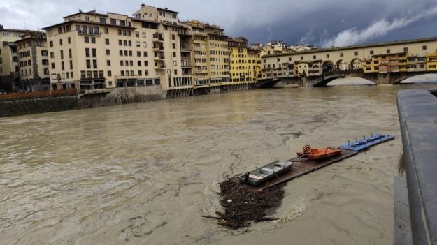 Maltempo a Firenze: alle 12 scatta il codice rosso