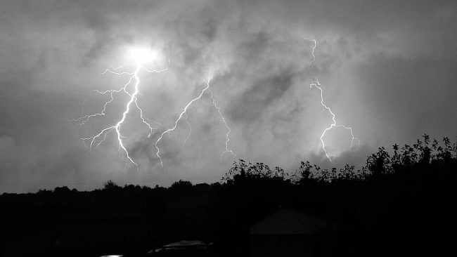 Maltempo, allerta arancione in Toscana lunedì 28 agosto