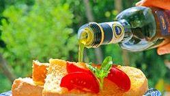 b112071442-l-olio-dop-del-chianti-classico-in-mostra-a-greve