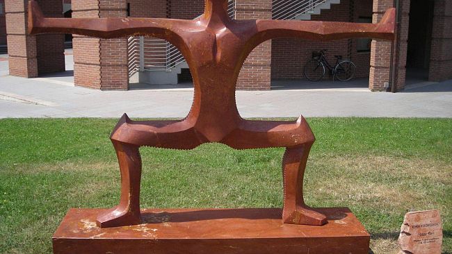 Le sculture di Choi Yoon Sook nel centro storico di Castelfiorentino