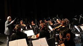 Oversea Orchestra e Vocaloca