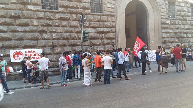 Manifestazione per il diritto alla casa