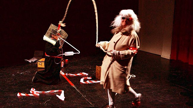 “Istruzioni x razzisti. Fiaba nera per adulti e bambini” all'Antella