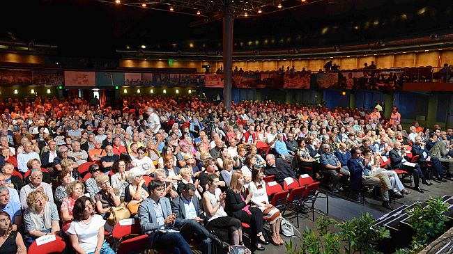 Unicoop: 1.000 soci questa mattina in assemblea sul bilancio presentato dalla presidente Daniela Mori