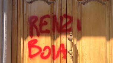 Scritte ingiuriose a sede Pd di Empoli