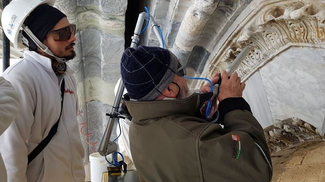 Sala Ipostila del Castello Maniace di Siracusa: all'opera i laser di Calenzano