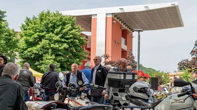rievocazione-moto-depoca-a-impruneta-il-22-giugno