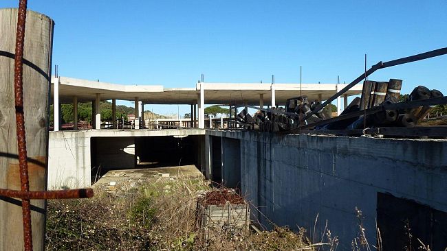 Elba: giù l’ecomostro e interventi contro il rischio di esondazioni