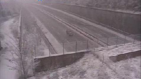 Neve sull'A1, chiuso nella notte il tratto Valdarno-Arezzo in direzione Roma