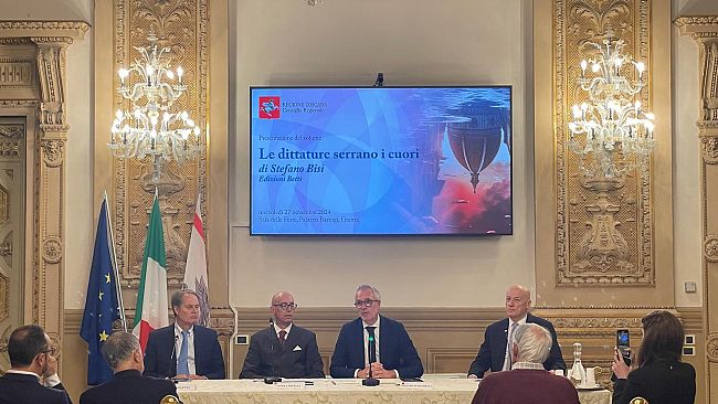 Libri: presentato ‘Le dittature serrano i cuori’ di Stefano Bisi