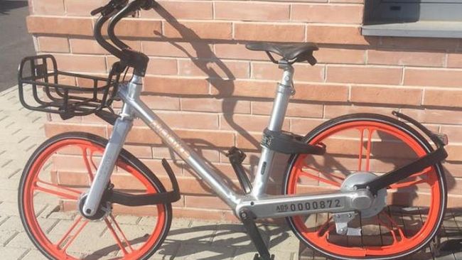 Mobike, mezzi bike sharing danneggiati e gettati in Arno