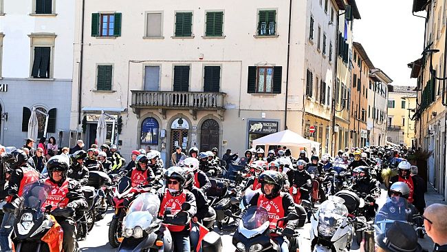 Il 37° motoraduno Città di Castelfiorentino
