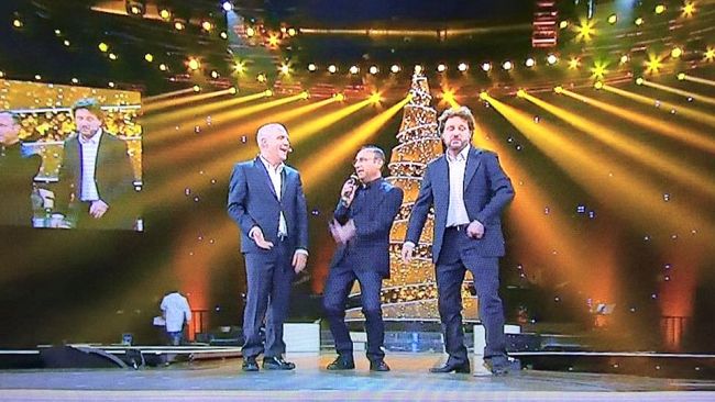 La Toscana premia Carlo Conti, il re di Sanremo 2016