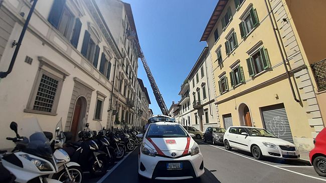 Strada chiusa a Novoli