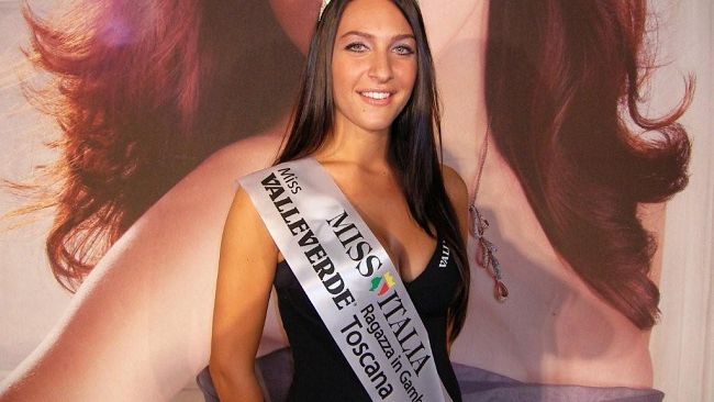 Bibbiena: una ragazza di Arezzo vince il titolo di “Miss Ragazza Ingambissime