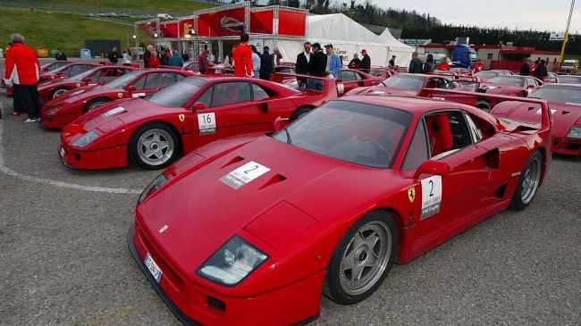 Farà tappa anche a Firenze la ‘Ferrari Cavalcade’