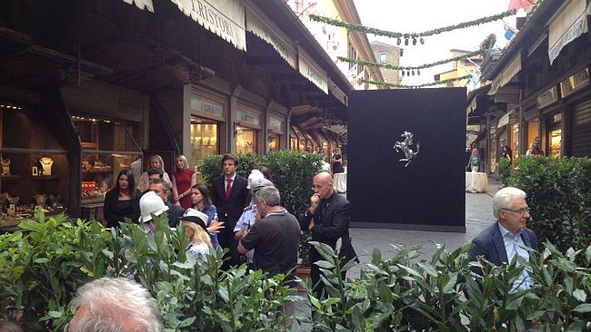 Ferrari a Ponte Vecchio: l'affitto fu di € 60 mila... e il resto?