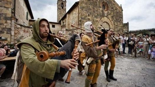 Torna il Medioevo tra le mura di Monteriggioni