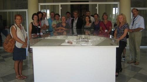 Cure primarie, medici da tutto il mondo a lezione a Livorno