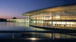 Il 15 maggio a partire dalle 10.15, nel Salone dei Cinqucento di Palazzo Vecchio, Lord Norman Foster e Ron Dennis parleranno con Philippe Daverio del rapporto tra architettura e committenza