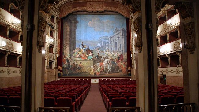 Doppio show alla Pergola