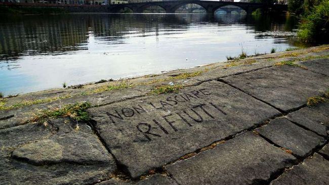 Pescaia di Santa Rosa ripulita a Firenze