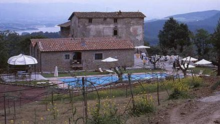 San Valentino: la campagna toscana con menu low cost