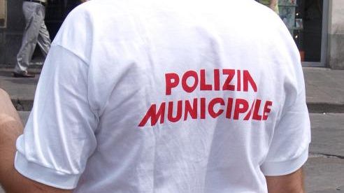 b108121610-controlli-della-polizia-municipale-e-del-nas-per-tutto-agosto
