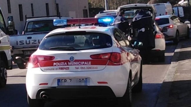 Targa System a Firenze: scoperte 14 auto senza assicurazione