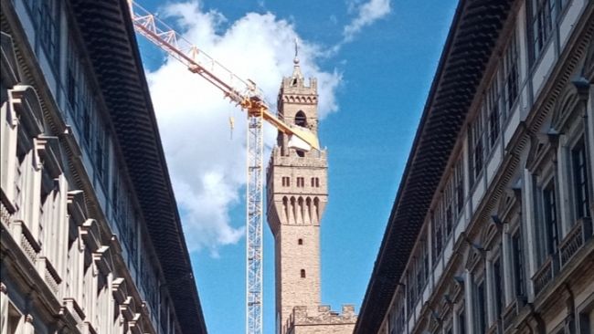 Eliminazione gru degli Uffizi, conto alla rovescia