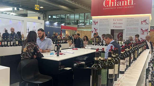 Vinitaly, 18 mila assaggi al winebar del Consorzio Vino Chianti