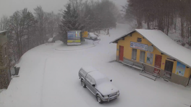 Neve in arrivo, la  montagna toscana si imbianca